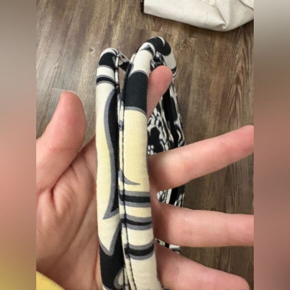 Vera Bradley Night & Day Floral Black & White Quilted Bag Purse with ID Holder - Picture 6 of 12